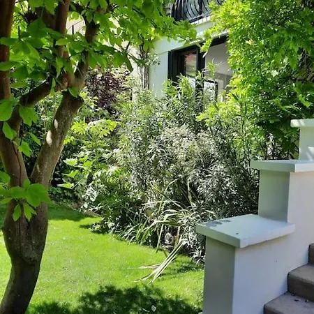 House 150 M2, Nature And Calm, 10 Min From Paris Villa Bougival